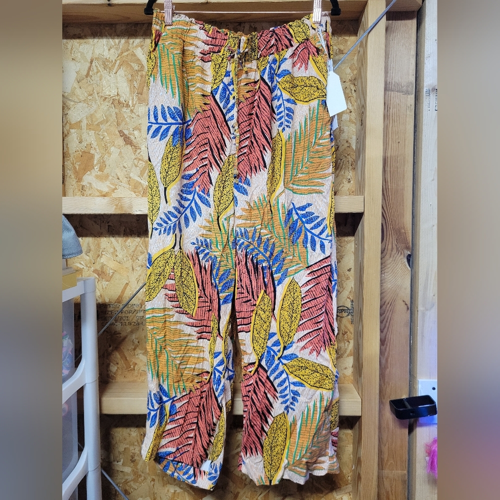 Jane‎ + Delancey NWT Colorful Leaf Print Pants Size 1X